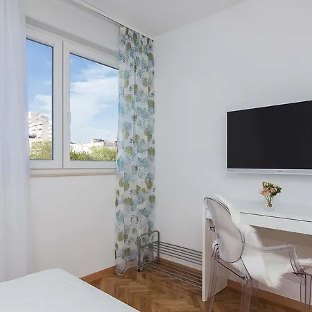 Charm Of Apartment *